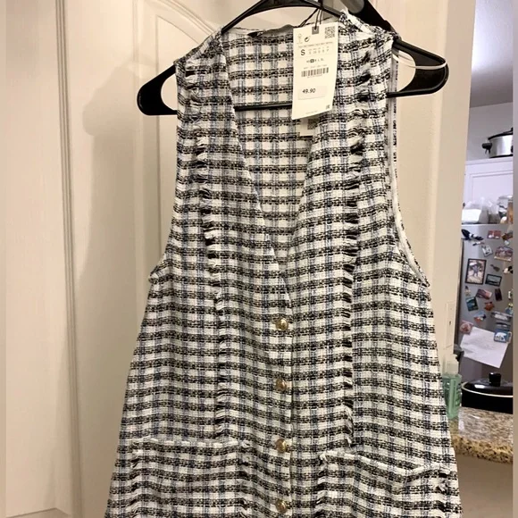 ZARA TEXTURED DRESS. NWT! NEVER WORN - Picture 4 of 4